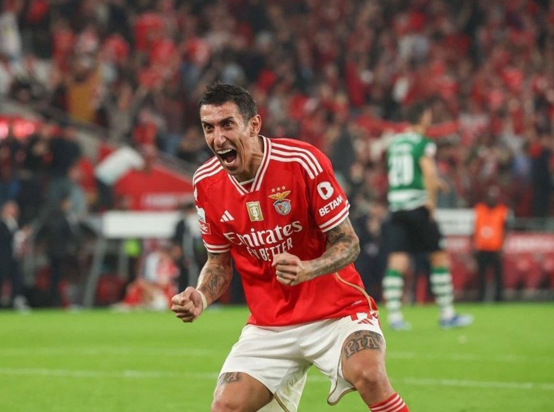 kiko_190438's tweet photo. Parabéns a uma das lendas do Benfica. É um prazer ver-te espalhar magia em campo diariamente🫶 https://t.co/LAdgevVyMU