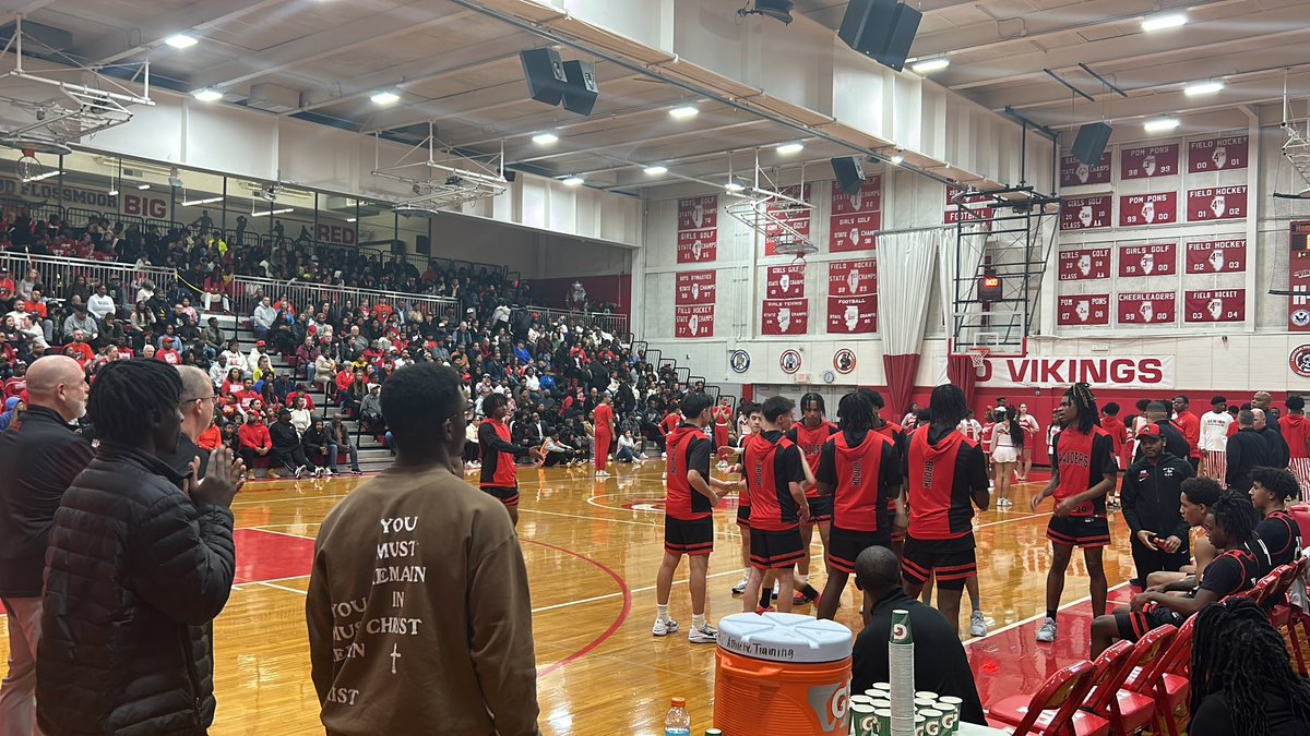 Sold out venue tonight as @brookhoops takes on @HFVikingHoops on the road. #goraiders #raiderpride