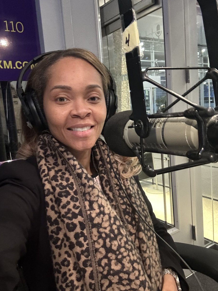 📢 Exciting News! 🎙️ Join me tomorrow @SIRIUSXM @NYUDocs as we delve into the crucial topics of organ transplants and diabetes. 🤝 Let's learn, discuss, and raise awareness together. 📻 #HealthTalk #RadioShow #OrganTransplants #DiabetesAwareness