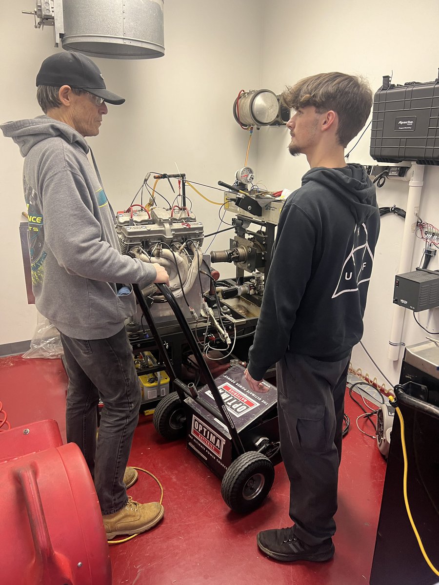 Our recent BAT-man Scholarship winner, Ledge Putman, stopped by the shop today to check out our racing operation & pick up a few more @snapon_official tools from his scholarship. Ledge is an outstanding student in the @ford ASSET program at @LawsonStateCC. #nhrapsm @peakauto