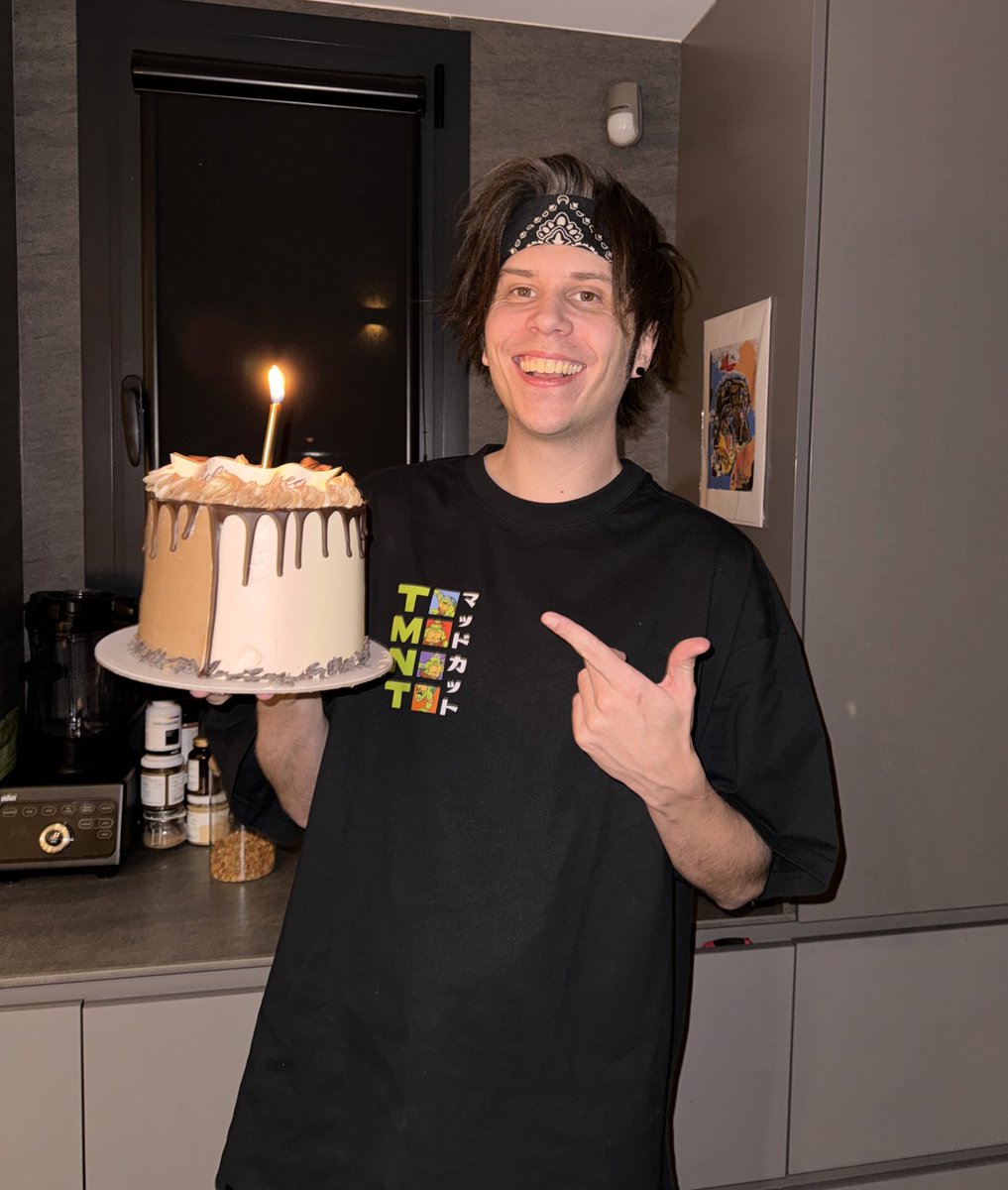 RubiuhGamer's tweet photo. 😭😭😭 https://t.co/K3lon1Jm4f