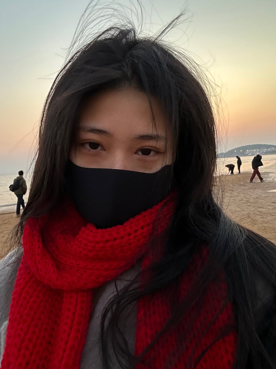 夜夜陪着你的海 心情又如何 https://t.co/x3sdA3AHk0