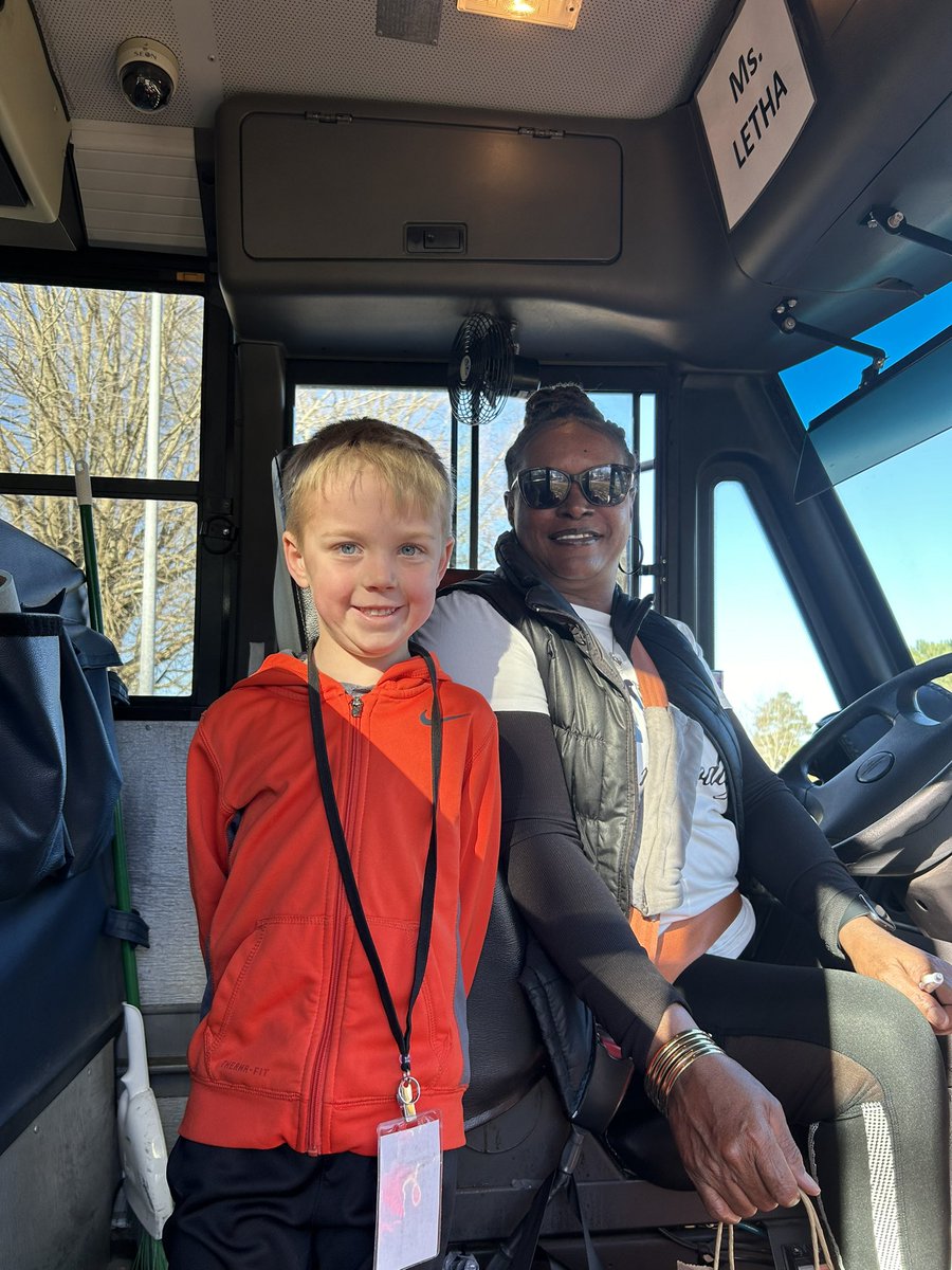 Holly Springs ES tweet media