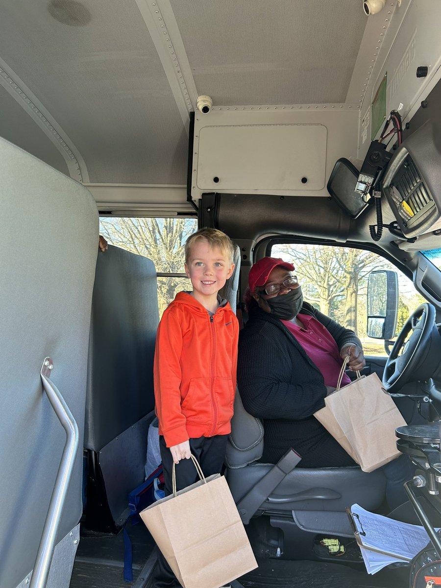 Holly Springs ES tweet media