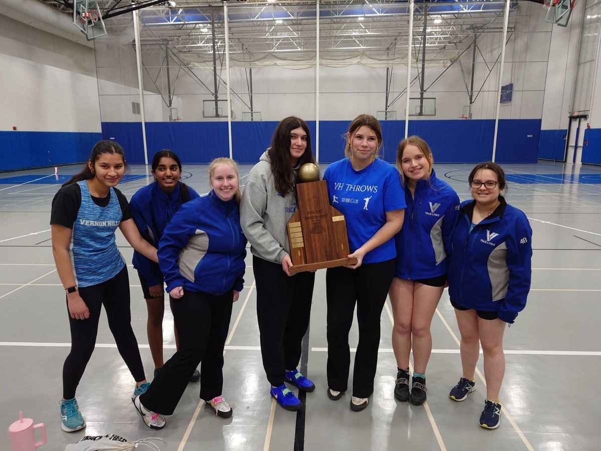 Great job by the girls and boys teams on winning the Big Cat Throw Off. <a href="/VHHSAth/">VH Cougars</a>
