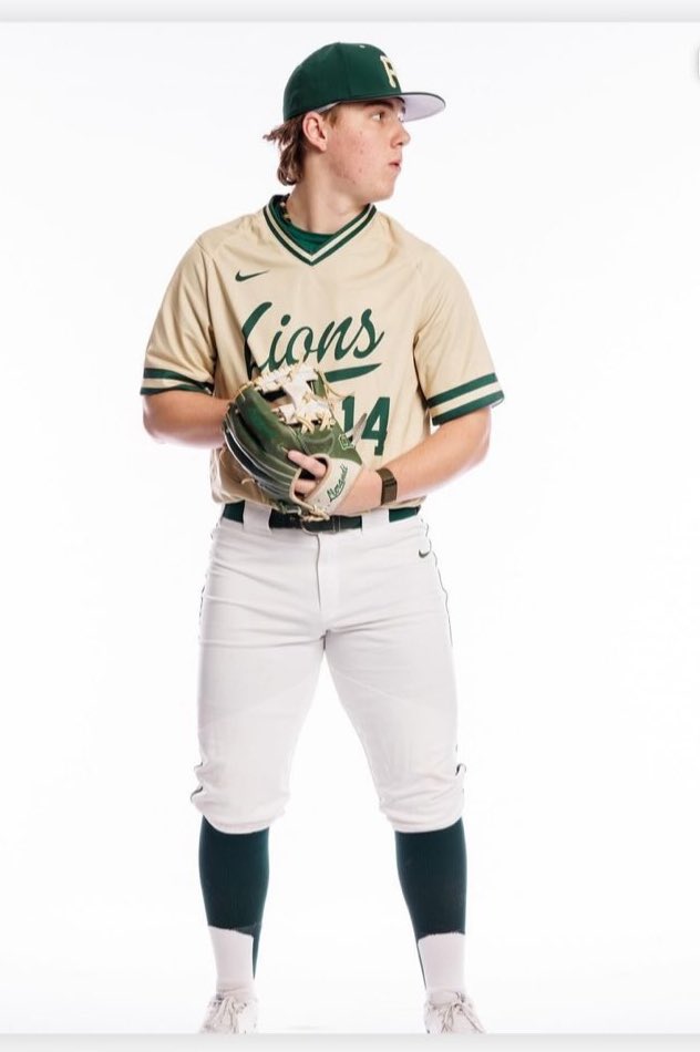 Llerandi Gloves tweet media