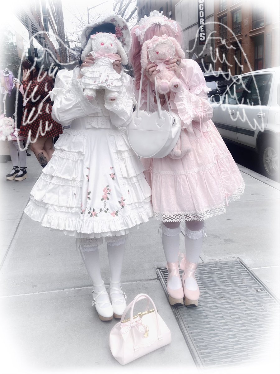 andalinaaa's tweet image. 