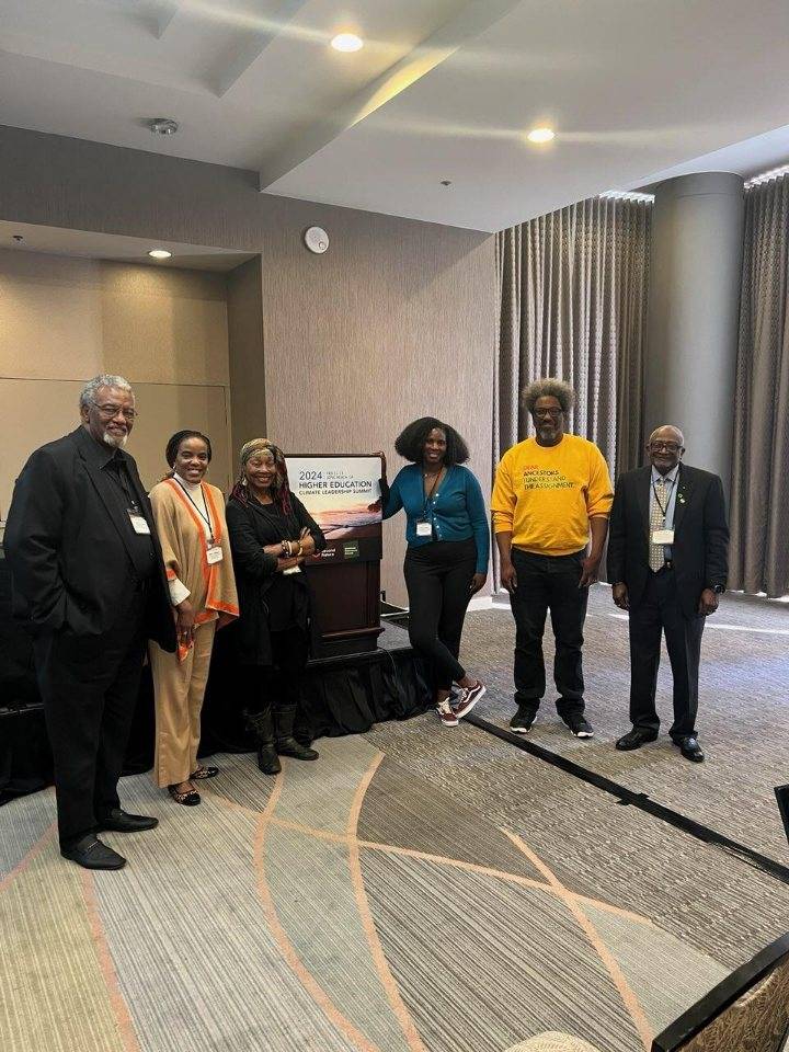 Excited about Waverly Street Foundation hosting panel todsy on building infrastructure of #HBCU Climate Change Consortia at @LeadonClimate. The word for the day, ENDOWMENT. @wkamaubell @Bullardcenter @DSCEJ @Fundagroecology @EJHBCU #climatejustice #environmentaljustice