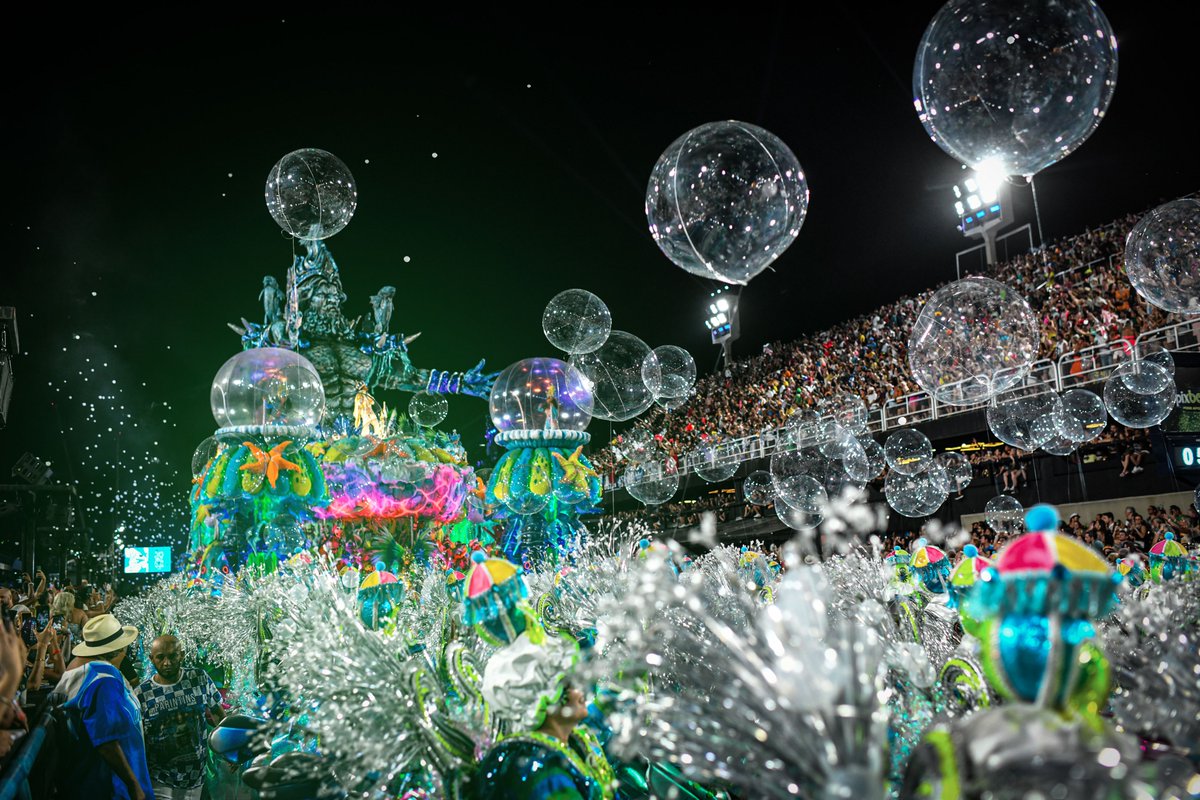 Carnaval Edits tweet media