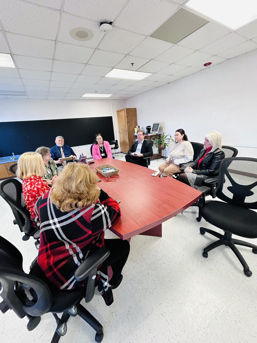 Dr. Liz Sampson tweet media