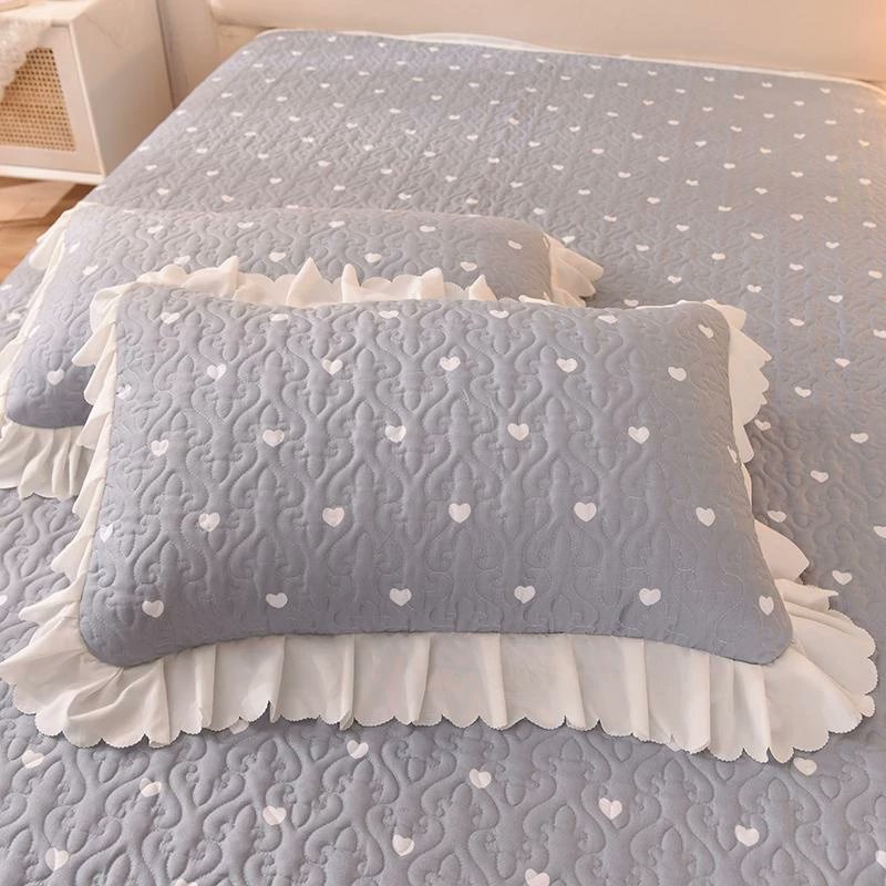wanieysa's tweet photo. Oh please beli cadar patchwork cotton ni, murah yang berbaloi yaaaaaaa

Terletak dan kalau tido lasak pon x gerak2 haha tak perlu kerap kemaskan cadar! Downside dia xde comforter sekali je so belilah Kun punya comforter!!!! Hahaha the best https://t.co/Hx3c8FtRa4