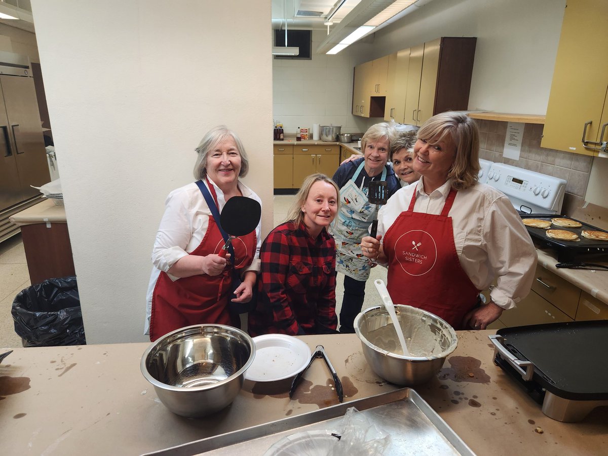 StAnselmChurch's tweet photo. Thank you to our organizers, volunteers and attendees! Pancake supper was as wonderful as it was delicious! #parishcommunity #volunteerappreciation #ShroveTuesday #PancakeSupper https://t.co/JtLJ15laWN