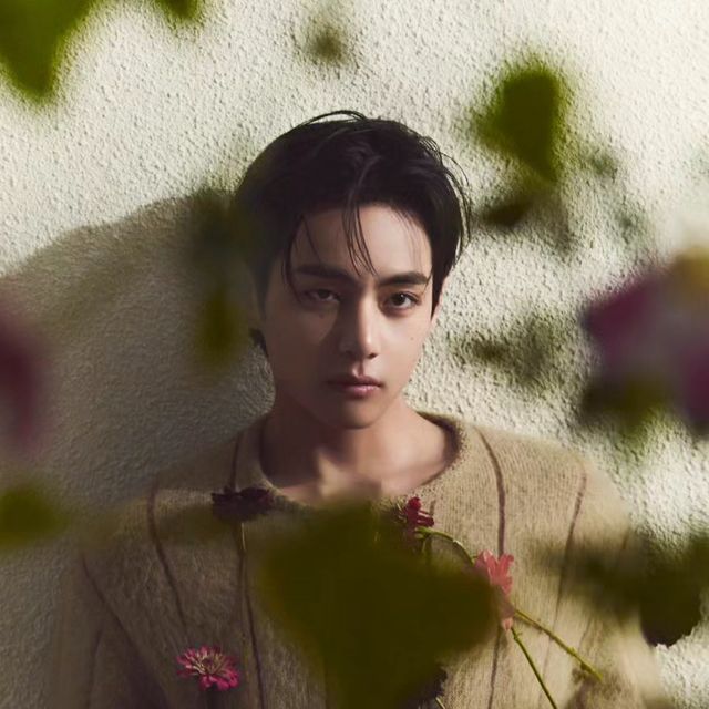 #WKOREA releases more gorgeous pics of Celine's Global Ambassador #V on Valentine's Day, rocking the Celine Homme Summer 2024 collection! 📸👨‍🎤🎁👑❤️

TAEHYUNG FOR W KOREA
V FOR W KOREA
#TAEHYUNGxWKOREA
#TAEHYUNGxCELINE
#CelineBoyV
#Celine #BTS
