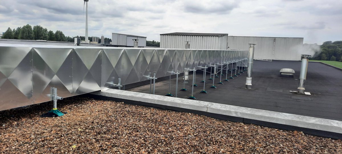 guyader_froid's tweet photo. FROID GUYADER vous offre un air frais et pur en toute circonstance !
💨🌿 Nos solutions de traitement d'air sur mesure assurent un environnement sain et confortable.
Découvrez notre dernière installation en Belgique, garantie d'une qualité d'air optimale ! https://t.co/TIStvvIN56