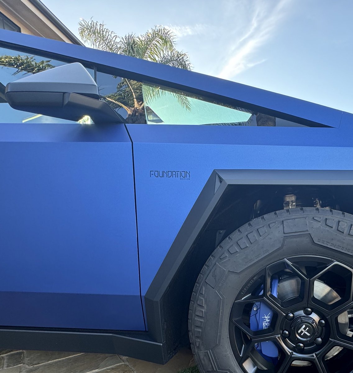 Foundation Series wrapped by @TSportline in 3M Matte Slate Blue Metalic vinyl with TSportline CT7 20” Tesla Cybertruck Fully Forged Lightweight Tesla Wheels and custom painted brake calipers to match.
.
#cybertruck #bluecybertruck #tesla #foundationseries #teslacybertruck