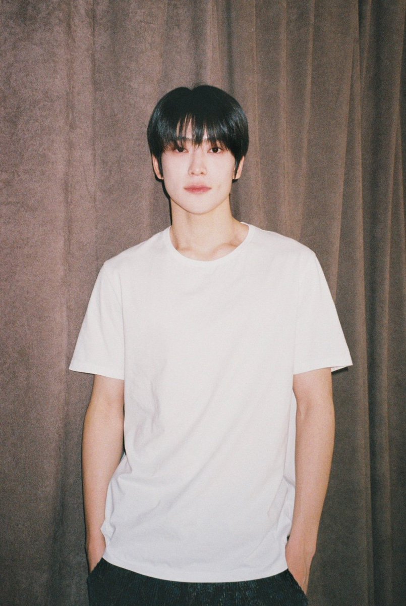 NCTJONJENG's tweet photo. ㅤ
The day when sadness and happiness become one. Thank you for being in this world giving your light to everyone. The strong bond of friendship you make for the people around you. Happy Birthday, Jaehyun!! 
ㅤ https://t.co/fFpBYB6Xzm