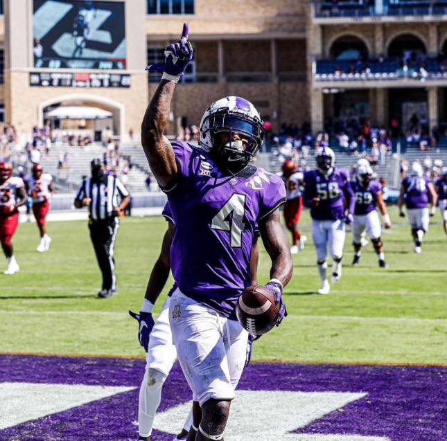 All Glory To God! @TCUFootball offered me today. Thank you @CoachSonnyDykes, @CoachRickerOL, and the rest of TCU football staff for believing in my talents. #BleedPurple #GoFrogs @CoachWilson26 @coachcarter1911 @CoachOFagan @coachbrown_D @247Sports @Rivals @On3sports