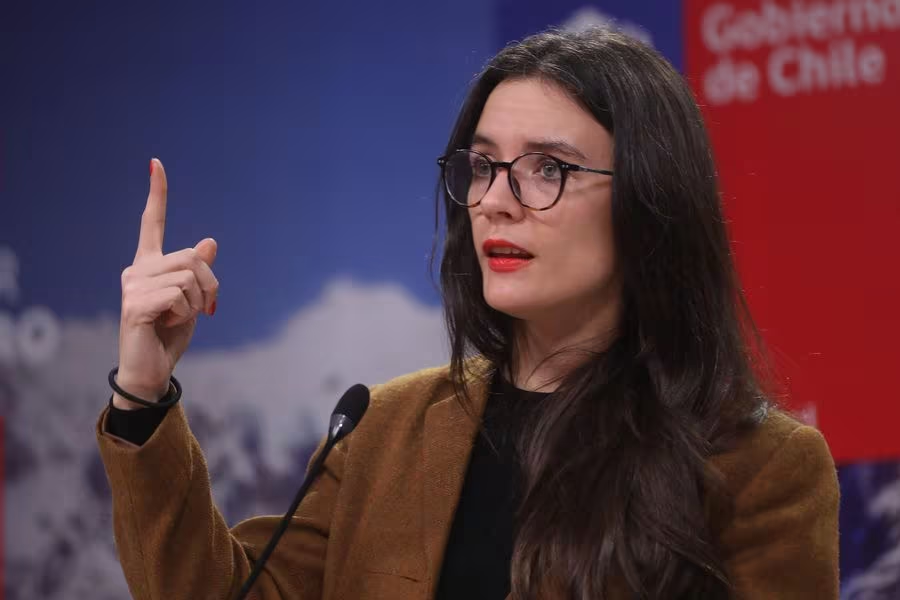 "Los Lexus los compraron en el gobierno anterior"