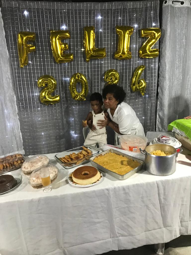 darahro's tweet photo. Que orgulho da guerreira que você foi, lutou até o fim. Obrigada por tudo que foi pra gente. Seu neto vai saber de tudo que fez por ele e do quanto o amou. Eu queria poder te trazer de volta. Te amo demais, você foi surreal ❤️ https://t.co/1e0Q9ECsIf