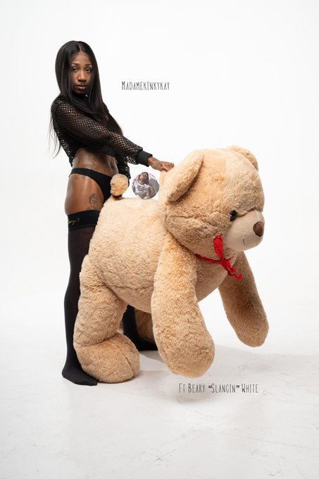 My Valentine came back again and he brought a friend 😈 https://t.co/jStFXtQ1LN<a href="/tag/mvsales"class="tags"><span>#mvsales</span></a>