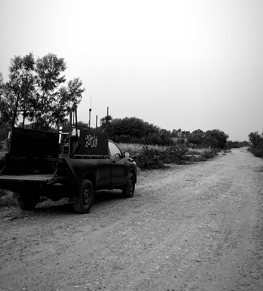 Good Morning 
#PakistanFirst 🇵🇰

جو ایمان و تقوی کے ہتھیار اٹھائیں
یہ رب کے مجاہد یونہی بڑھتے جائیں
جو دن کو فتح کے لیے نعرہ زن ہوں
جو شب کو مصلوں پہ آنسو بہائیں

جو تکبیر سے ساری دنیا ہلا دیں
یہ وطن کے سپاہی عدو کو مٹا دیں

اللہ اکبر