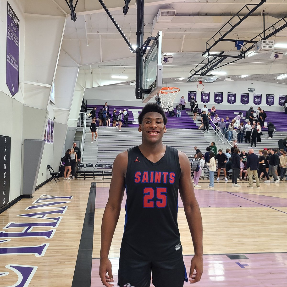 Final

OCS 73
Bethany 46

POTG: '24 Luke Gray

Finished with a game-high 30 points to go along with at least 10 rebounds. Shot 3/4 from beyond the arc (!!) while also protecting the paint at a high level! Gray should expect a big bump in recruitment in the coming weeks!