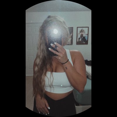 ashleybrooke95's tweet photo. #NewProfilePic https://t.co/jMPJC0IzrQ