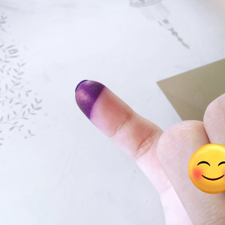ortufess's tweet photo. ortu! Mana jari bertinta kalian? Semoga pilihan kita membawa kebaikan (meskipun pilih random 😂) https://t.co/PfBojtm2gg