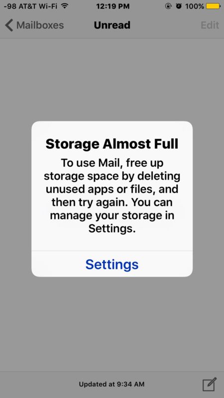 zalyazahari's tweet photo. Iphone user kalau storage dah full memang susah sikit sebab dia takde memory card slot nak simpan. Nak subscribe iCloud takde bajet. Try buat ni  --- https://t.co/OAw01MWUio