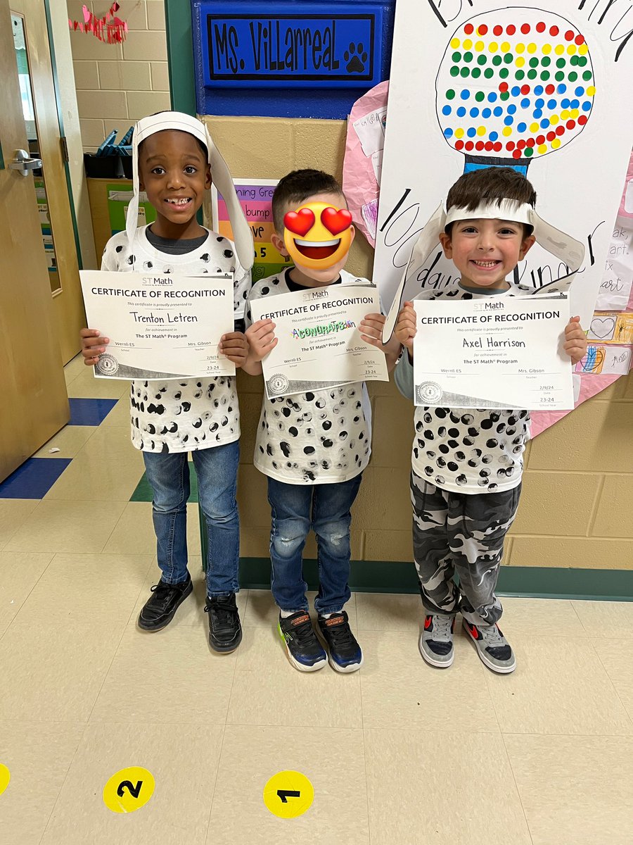MsK_Villarreal's tweet image. Look at my students go! These 3 boys were so ecstatic to have completed the most puzzles on STMath last week! @wernli @NISDElemMath #STMathCelebration #NISDElemMath