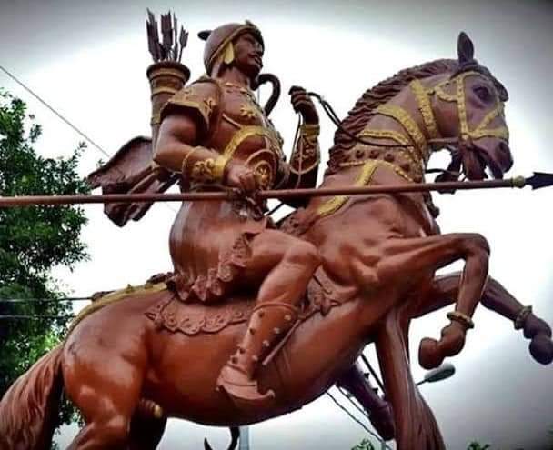 RRSHESH's tweet photo. #BasantPanchami आज बसंत पंचमी है इसी दिन महाराजा सुहेलदेव का जन्म हुआ था। 
#MaharajaSuheldevPasiJayanti
#महाराजा_सुहेलदेव_पासी_जयन्ती
#SuheldevJayanti
चक्रवर्ती सम्राट राष्ट्रवीर महाराजा सुहेलदेव पासी जी की जयंती पर शत-शत नमन 🙏🙏🙏🙏
जय महाराजा सुहेलदेव पासी जी 🙏🙏 https://t.co/MRFGQcod73