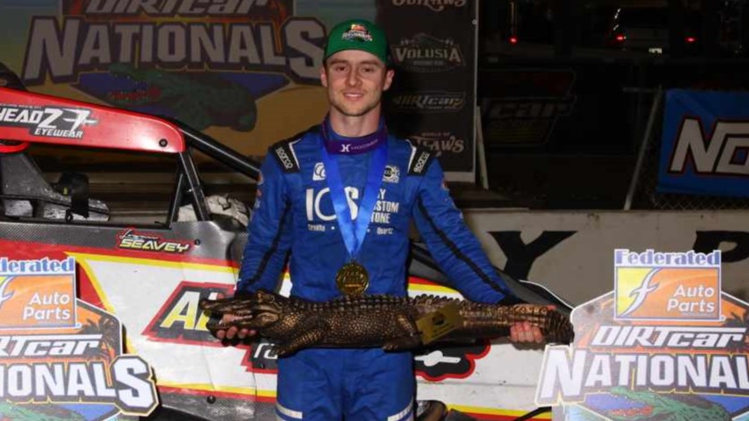 The Big Gator belongs to Seavey! 🐊 With sweep of tonight's events, @Logan_Seavey is the @DIRTcarNats USAC champ for 2024. He becomes the second driver to earn a Big Gator in USAC @AMSOILINC National Sprint Car competition at @VolusiaSpeedway after @jakeswanson17 in 2023.