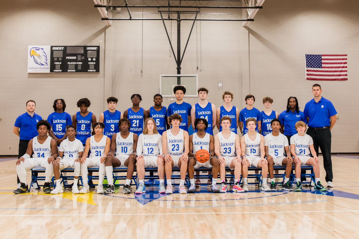 The Eagles basketball season came to an end tonight in the region quarterfinals. We are so proud of these young men and coaching staff for representing our school with the first 20+ win season since 2011!