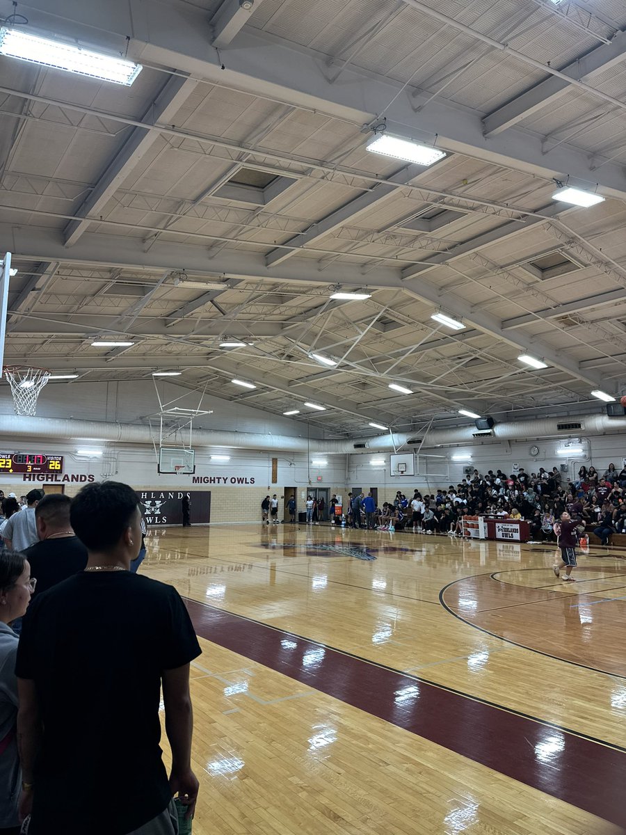 Coach Landeros M.Ed. (@coach_landeros) on Twitter photo Great win tonight in Owl country. Boys Basketball takes down MacArthur 51-40! Next stop the Texas 5A state playoffs! Congratulations, your hard work and dedication have allowed you to punch your ticket!! Great job Coach Briseno and staff! <a href="/HHSOwlAthletics/">Highlands Athletics</a> <a href="/HighlandsOwl/">Highlands Owl Basketball</a> #PTN Great win tonight in Owl country. Boys Basketball takes down MacArthur 51-40! Next stop the Texas 5A state playoffs! Congratulations, your hard work and dedication have allowed you to punch your ticket!! Great job Coach Briseno and staff! <a href="/HHSOwlAthletics/">Highlands Athletics</a> <a href="/HighlandsOwl/">Highlands Owl Basketball</a> #PTN