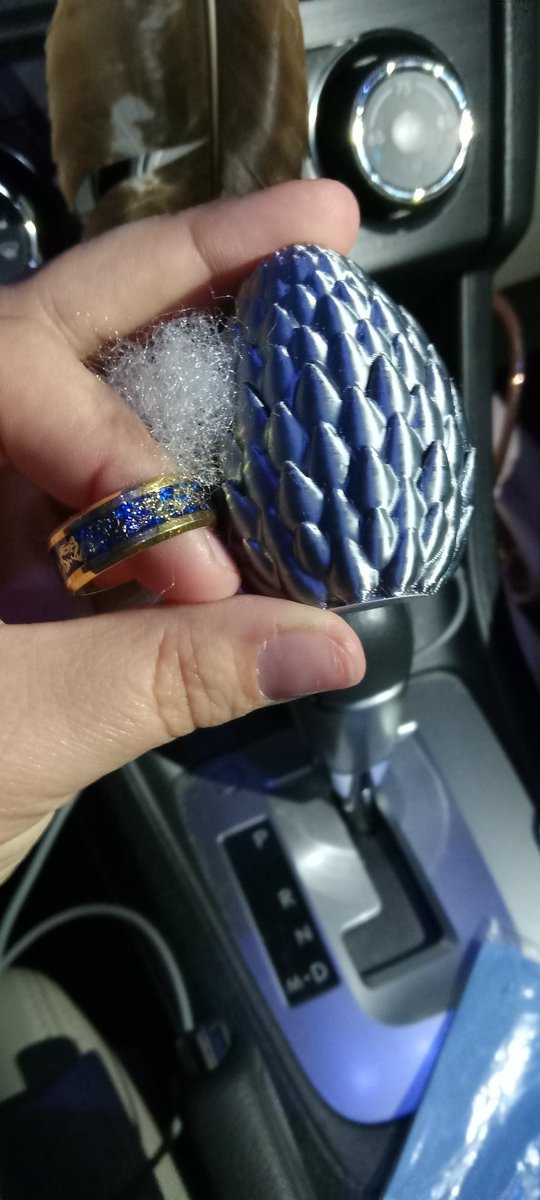 Woodmonkey253's tweet photo. DRACARYS!!!! OMG THIS IS THE COOLEST THING I'VE EVER FOUND!! I hid a sasquatch and a dragon wing in it's place. This is going straight in my Game of Thrones room! THANK YOU ARTIST!! #monkeyshines2024 https://t.co/1RpJBamdPY