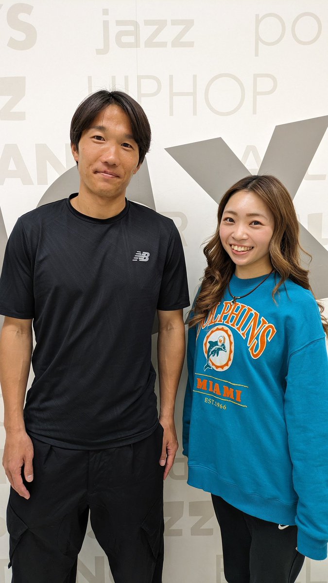 wsclounge's tweet photo. 名古屋グランパス 稲垣祥 選手 ご来場👏

スポーツファンの溜まりBARに併設している LOICX DANCE STUDIO  でトレーニングされていました🔥

稲垣選手に、スポーツファンの溜まりBARはグランパスのアウェイゲームは特にお客様の来場が多いですよ！とお伝えしたところ、メンバー外になったらここに来ます！とのこと😂

怪我等なくシーズン通してプレイされる姿を観たいので、またシーズンオフにお越しいただければ嬉しいです😊

今シーズンもスポーツファンの溜まりBARから名古屋グランパスを応援します⚽

#名古屋グランパス
#スポーツファンの溜まりBAR
#稲垣祥 選手
#DAZN公認店
#loicxdancestudio
#名古屋スポーツバー