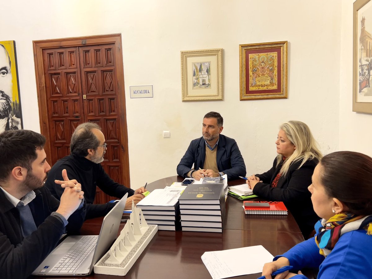 El I Plan EASEN tiene el objetivo de ser un proceso participativo.Por ello, la D. G. de Políticas Migratorias, a través de la empresa M&R, comenzó el pasado día 6 con el Ayuntamiento de Moguer, los encuentros con los distintos ayuntamientos de la provincia de Huelva.