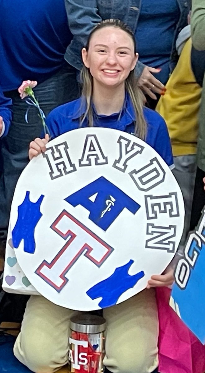 thssportsmed's tweet photo. Blessed by this Senior that has finished her 4th year in the #THSATS program! Thank you Hayden for being our glue, true commitment, mother loving & always the one with a snack. You have been amazing! π@temple_wildcat @WSkrabanek @templewildcats @Tem_CatsB @Twildcatball https://t.co/Wgn3gIGV1g