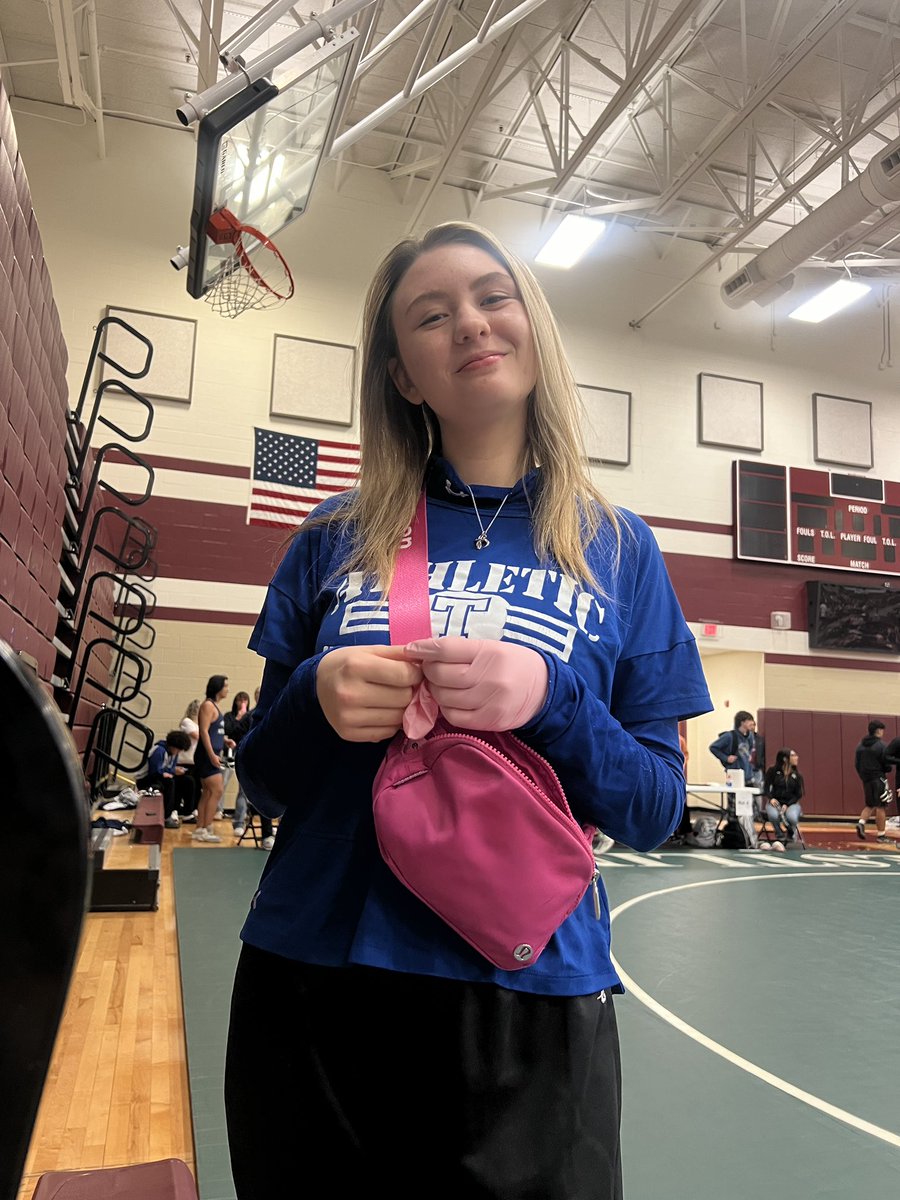 thssportsmed's tweet photo. Blessed by this Senior that has finished her 4th year in the #THSATS program! Thank you Hayden for being our glue, true commitment, mother loving & always the one with a snack. You have been amazing! π@temple_wildcat @WSkrabanek @templewildcats @Tem_CatsB @Twildcatball https://t.co/Wgn3gIGV1g