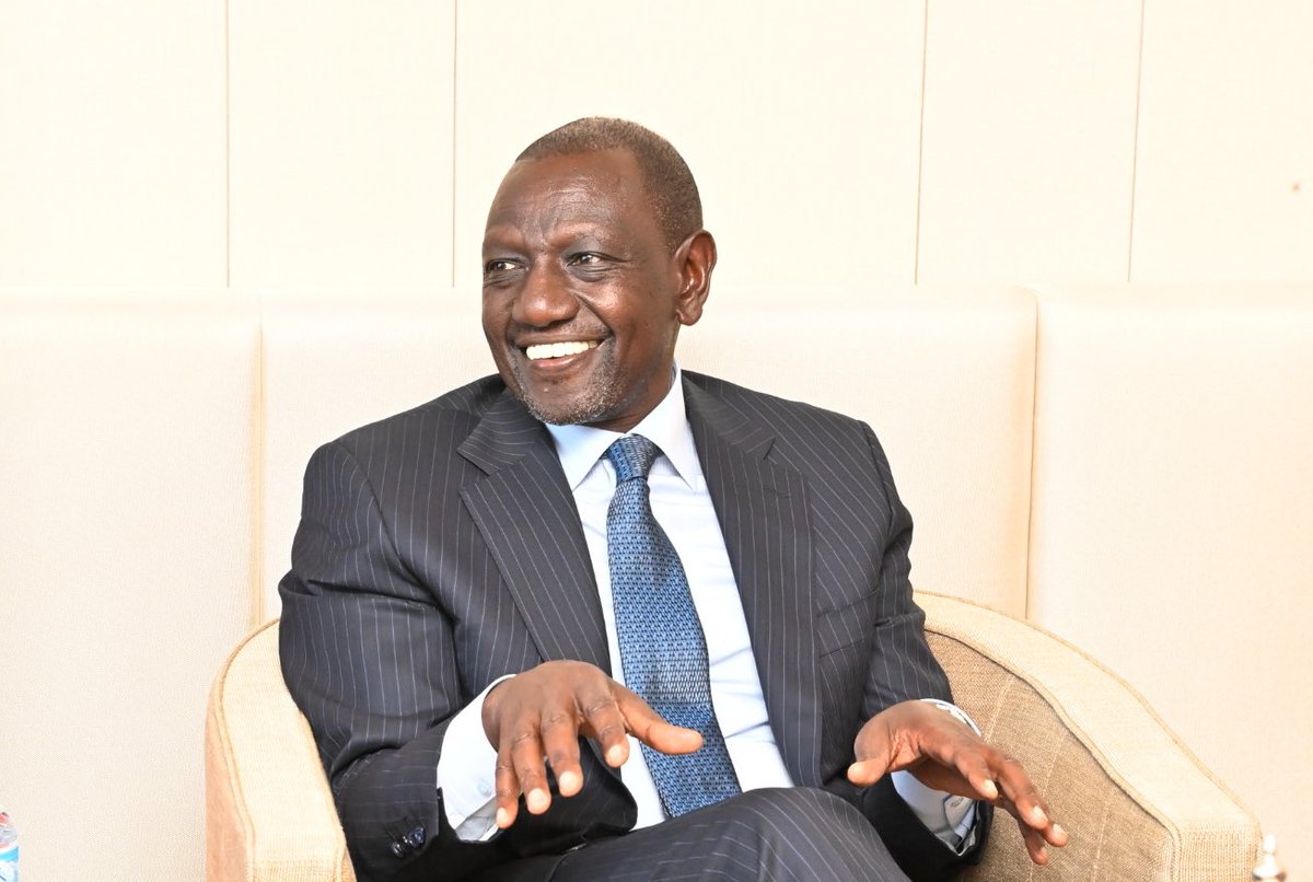 Rais Ruto anasema alienda Kijiji cha Kaiboi huko Kenya akakutana na Kijana anayeitwa Brian. Brian anafanya kazi na Kampuni ya AI iliyopo Ujerumani licha ya kuwa hana Passport na wala hajawahi kufika hata Nairobi. Hilo limewezekana sababu ya uwepo wa Umeme, Internet na Computer.