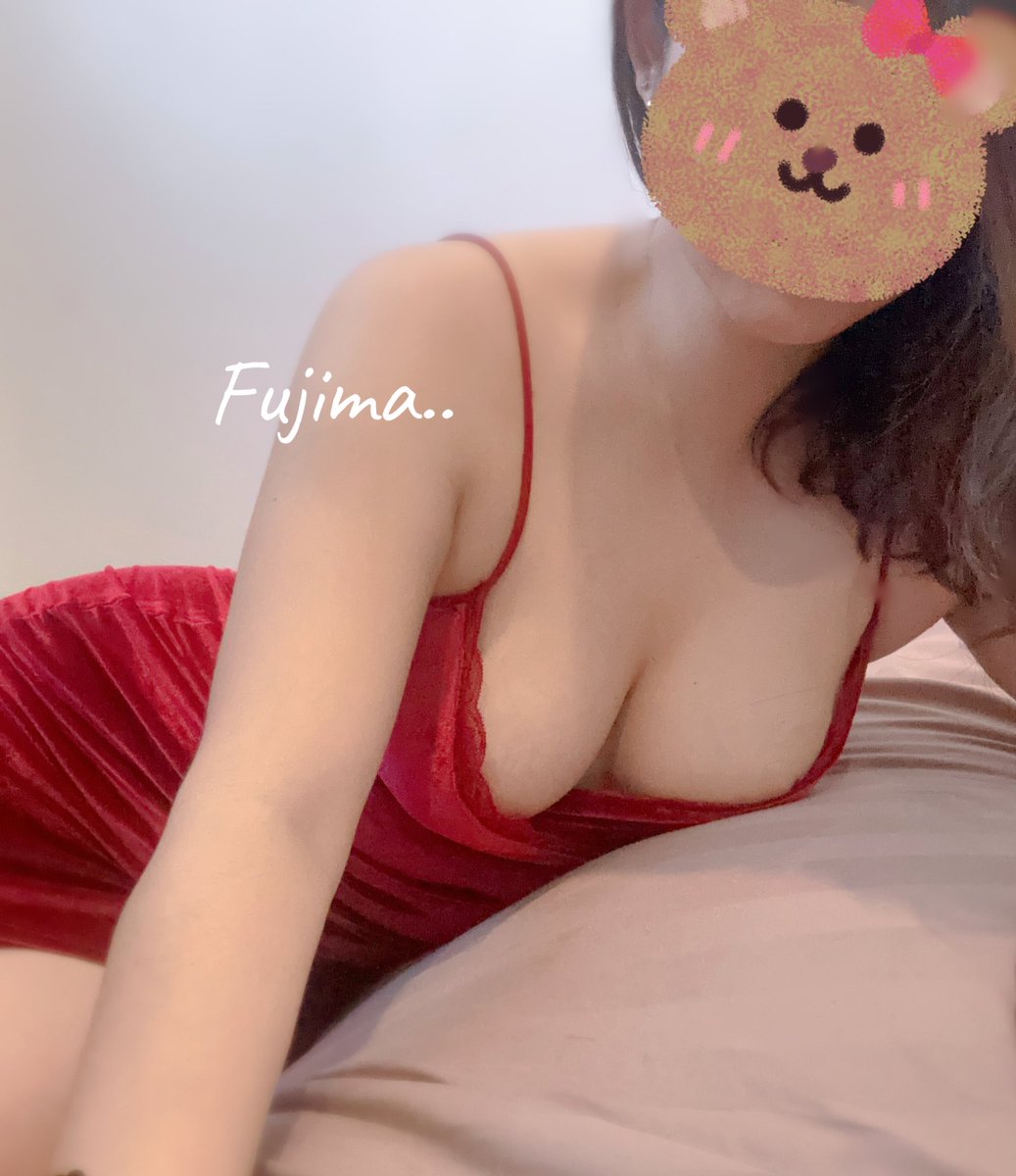Fujimaka's tweet photo. happy valentine's day 
อยากให้พี่เอามือบีบไปที่นม พร้อมกับหำแข็งๆจิ้มไปที่รูฮีของหนูแรงๆ🩷 https://t.co/9GPjA0XjSG