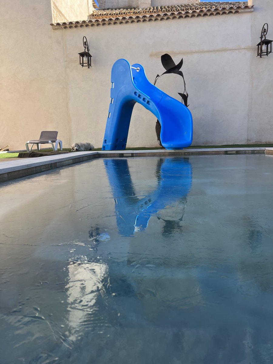 MolderDisnova's tweet photo. #luxury #slides #swimigpool by #molderdisnova https://t.co/VlKVu8xnKF
