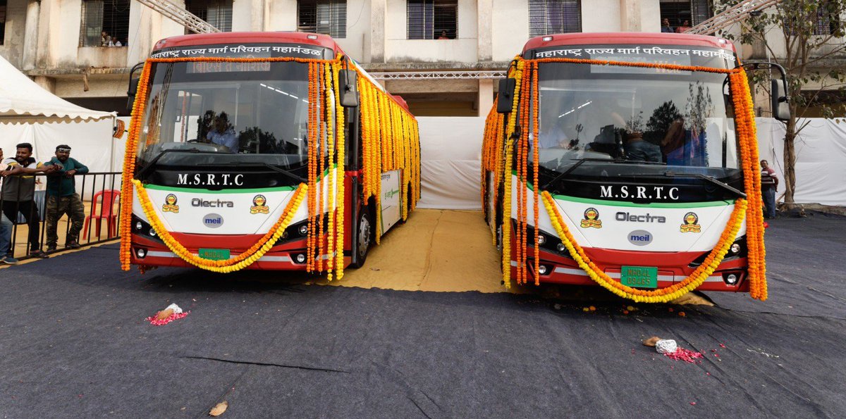 #Olectra has rolled out 20 air-conditioned #electric buses, giving a major boost to #ElectricMobility in the state. Chief Minister Eknath Shinde led the flag-off ceremony at the #Thane depot. These eco-friendly e-buses from #Olectra are silent, smooth & #sustainable #Maharashtra