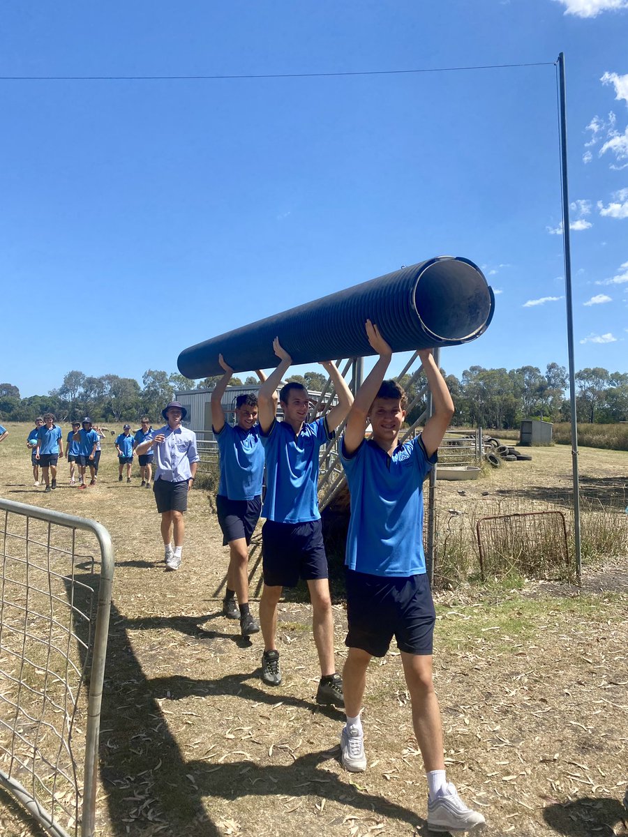cornishnature's tweet photo. Team work makes the dream work! Research had begun on building wicking beds but we’ve since pivoted to improving and enhancing the bike track that enters the rear of the College. Why the pivot? Because it was important to them and they all get to learn another set of skills https://t.co/UnOGFfVah2