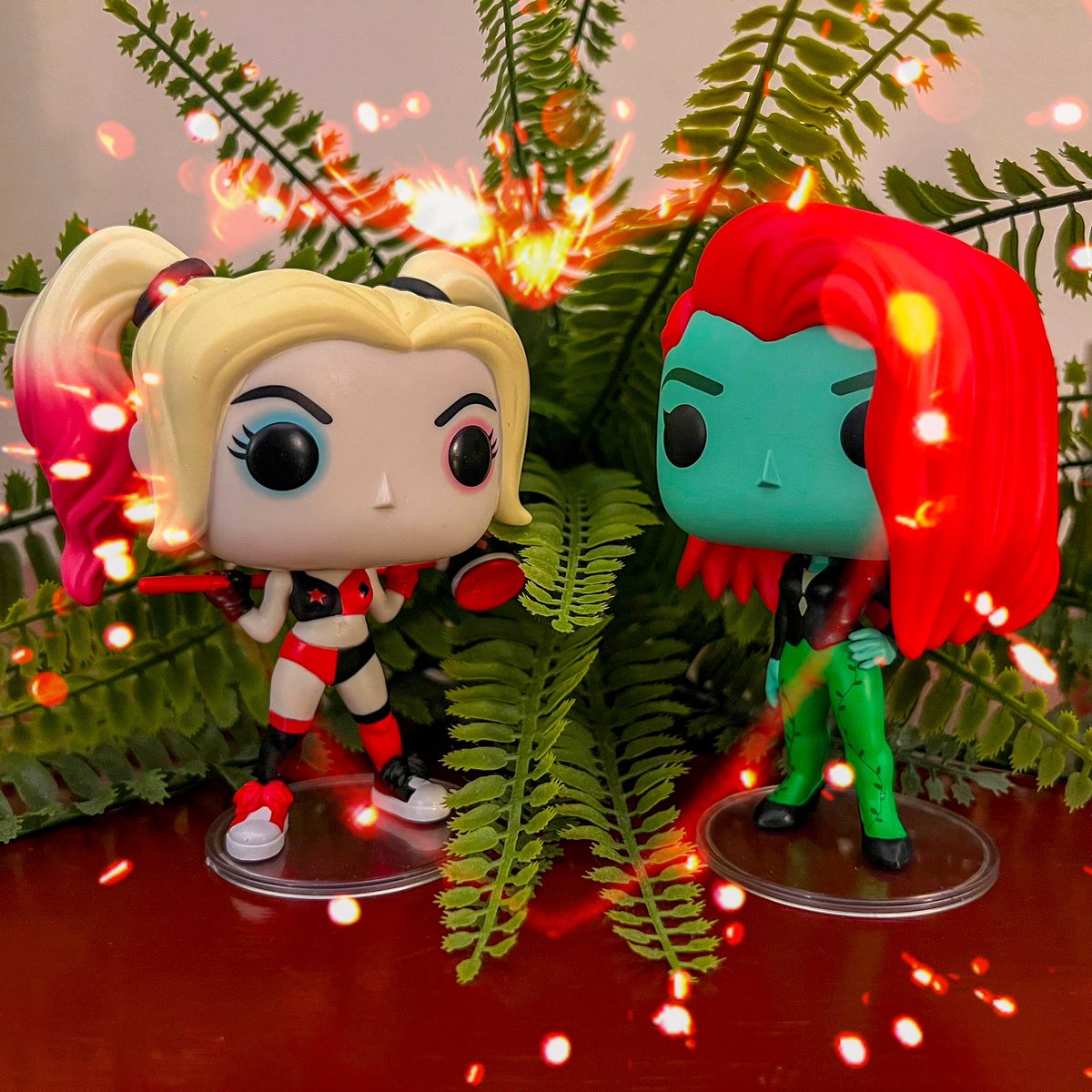 Day 3: Red

#FunkoPhotoADayChallenge #FOTW #FunaticOfTheWeek #FunaticallyEverAfter
#FunkoPhotoADay #Funko #FunkoPop
#HarleyQuinn #PoisonIvy #HarleyAndIvy #HarlIvy #DC #DCComics #HarleyQuinnTheAnimatedSeries