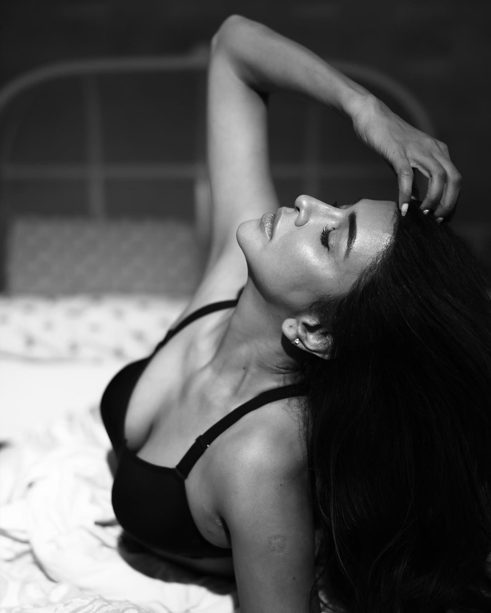 Shriya Fanatic tweet media