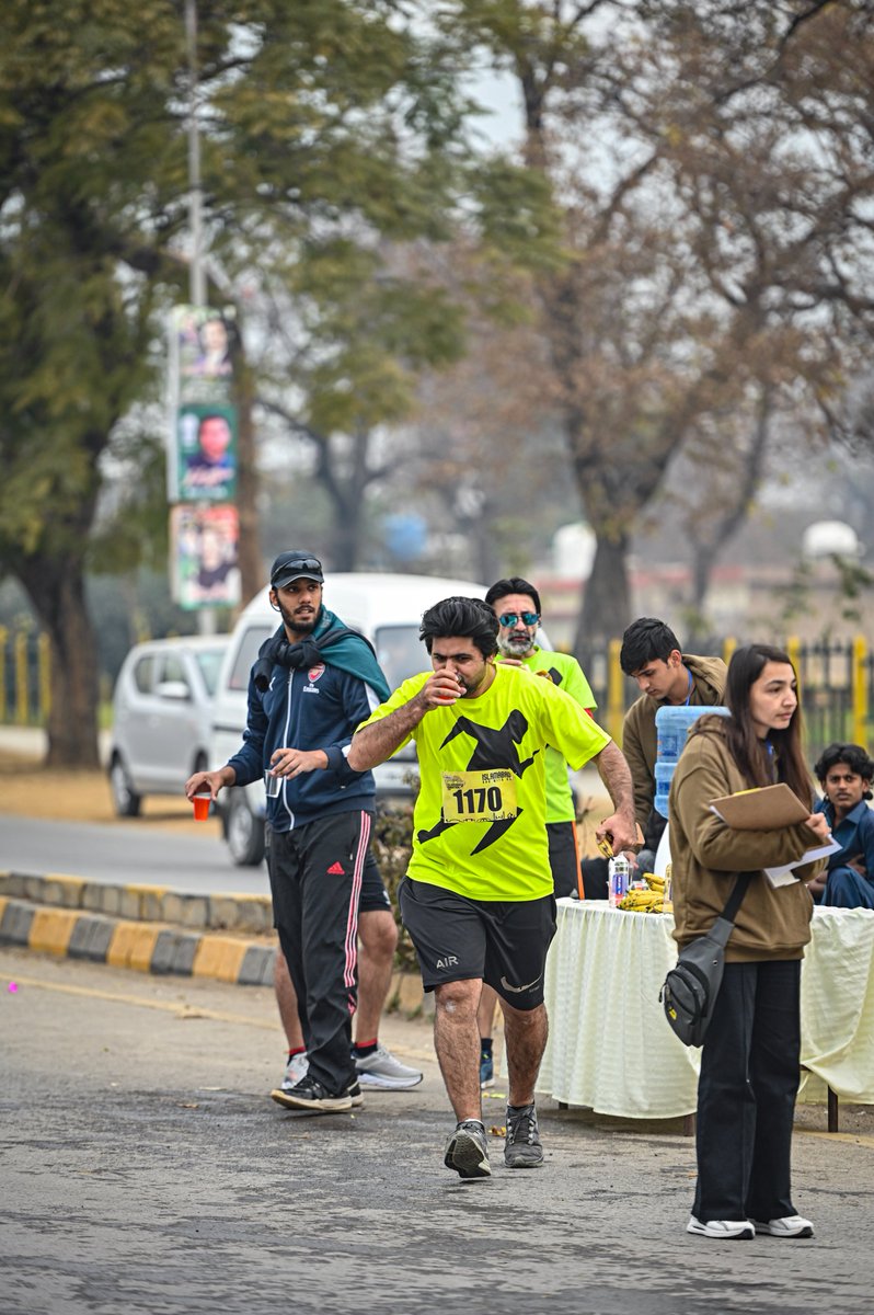runwithuspk's tweet photo. A shoutout to our water station volunteers at the #IslamabadMarathon2024. 
Your dedication kept our runners hydrated and motivated! 

#IslamabadMarathon #islamabadmarathon2024 #Islamabadrunwithus https://t.co/RARUi7k6UO