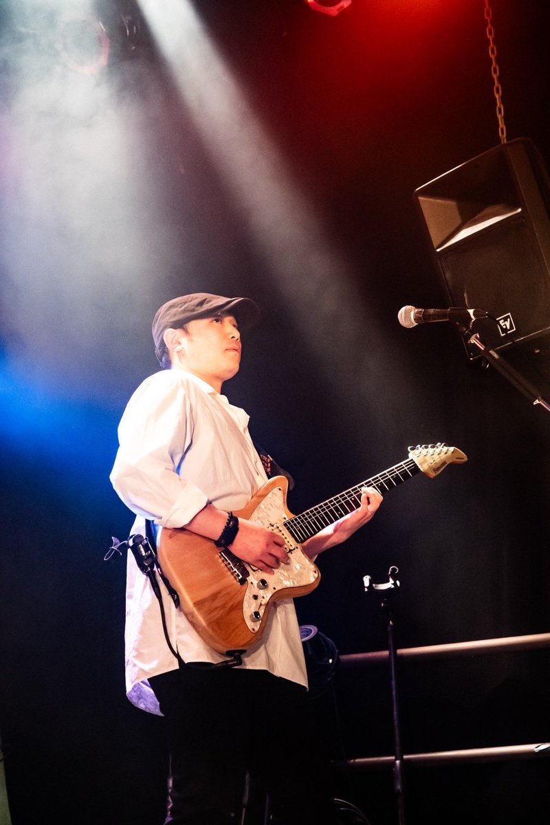 redgrammy0107's tweet photo. 前回のライブは　#torishio_1236 さんに撮って頂きました　どれも躍動感あって素敵な写真ばかりありがとうございます！
動画も撮って頂いたので後ほど https://t.co/KmJVPUuX5w