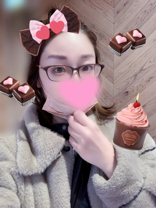 ハッピーバレンタインなんか甘いもの食べて帰るわーん 