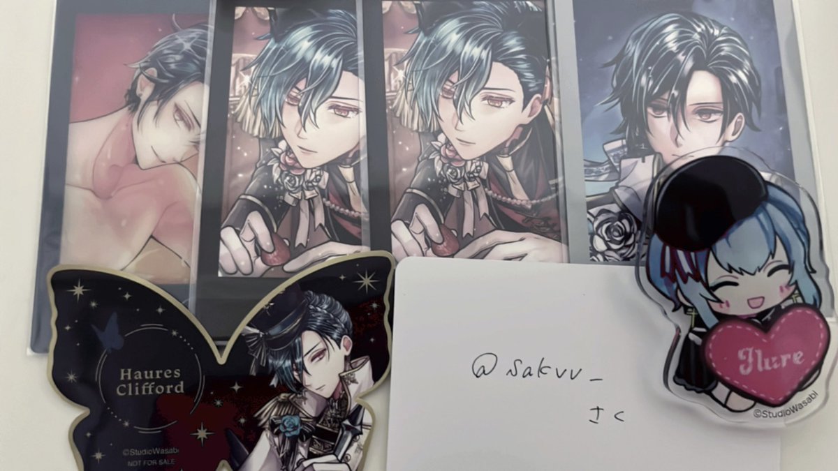 sakvv__'s tweet photo. @fS3A9M66h532886 こんにちは、初めまして✨️
検索よりお声かけ失礼致します🙇‍♀️
当方画像のハウレスさんを所持しているのですがフルーレとの交換は可能でしょうか、？ご検討の程よろしくお願いいたします https://t.co/mVR8Ddp9Wp